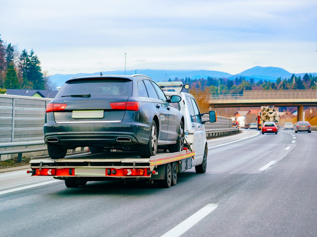 Milwaukee-Tow-Truck-Pros-11.jpg
