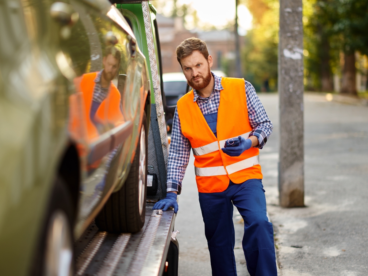 Milwaukee-Tow-Truck-Pros-6.jpg